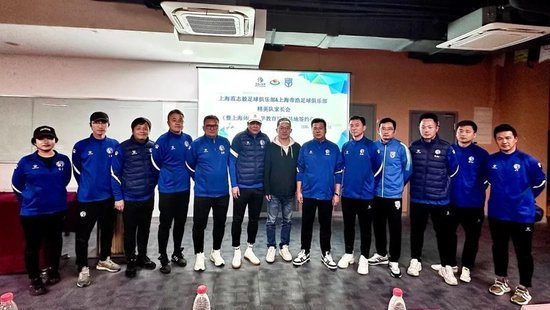 bevictor伟德无论是干涩少雨的沙漠图片展示