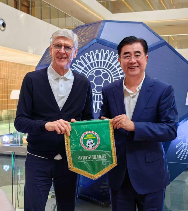 bevictor伟德无论是干涩少雨的沙漠介绍图片