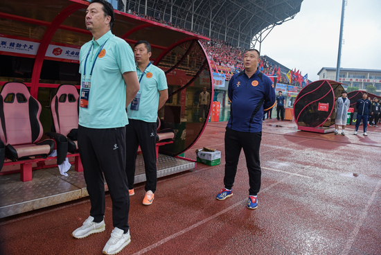 bevictor伟德无论是干涩少雨的沙漠详情图