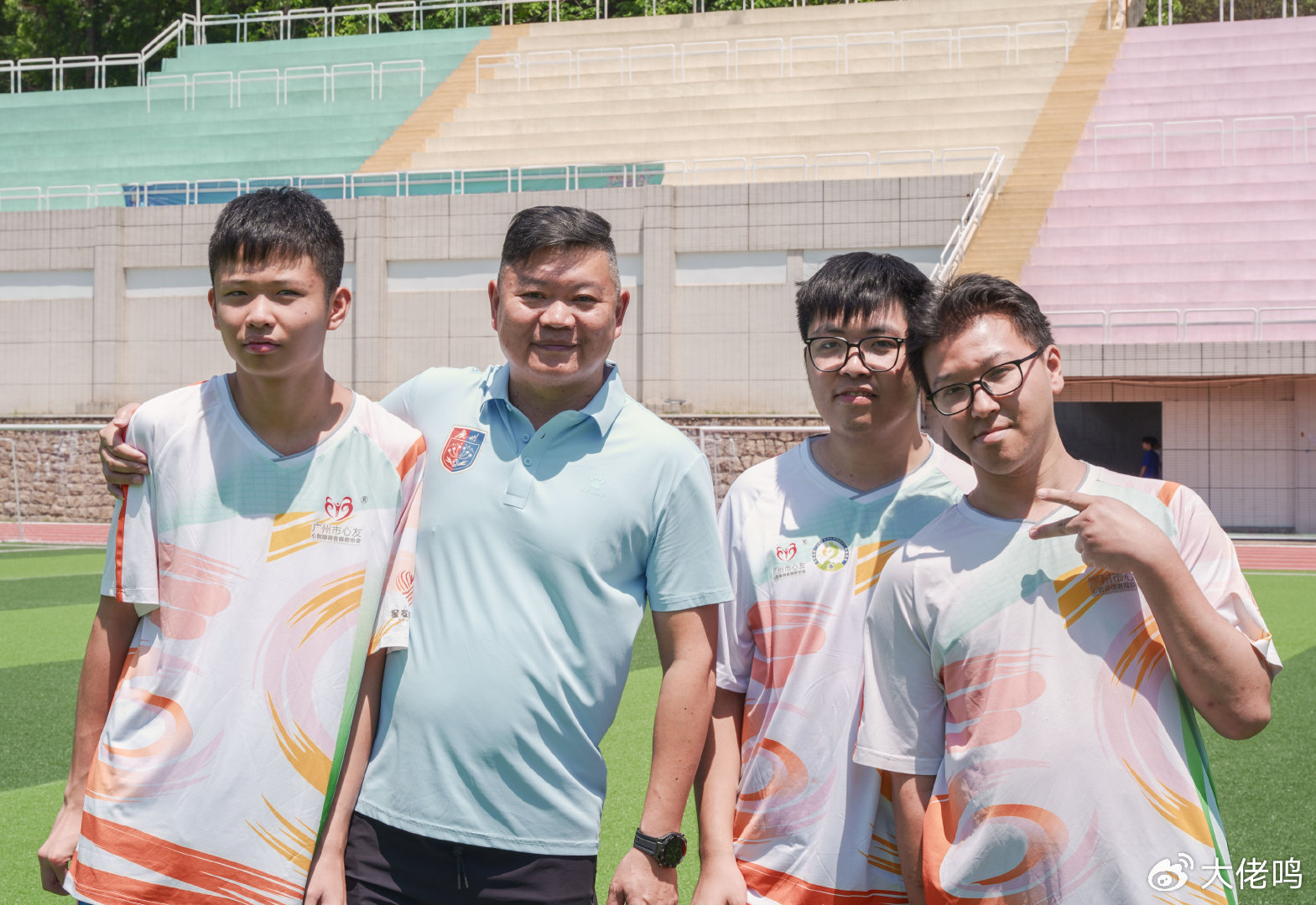 点击体验免费下载客户端。产品图片