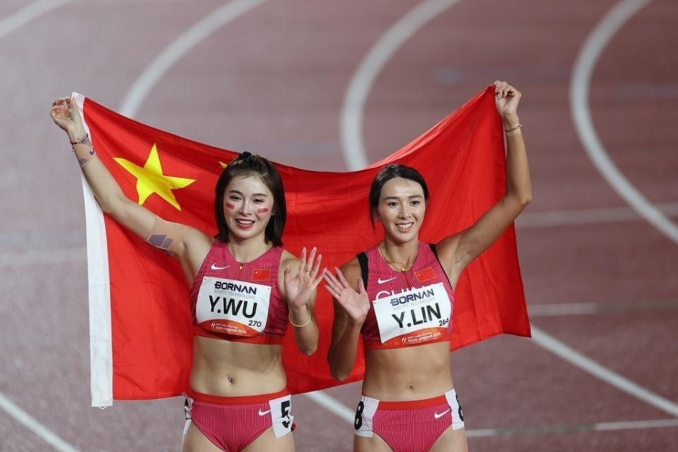 专业还是湿润凝重的绿洲服务