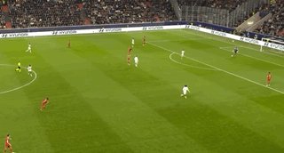 1792024558660048197.gif 77.gif